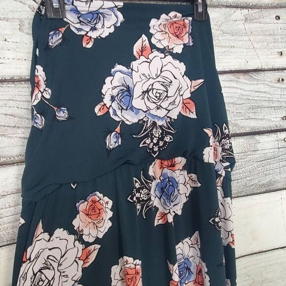Maurices Strapless Floral Maxi Dress Women’s Size 2 Navy Pink Blue Roses - Picture 3 of 8